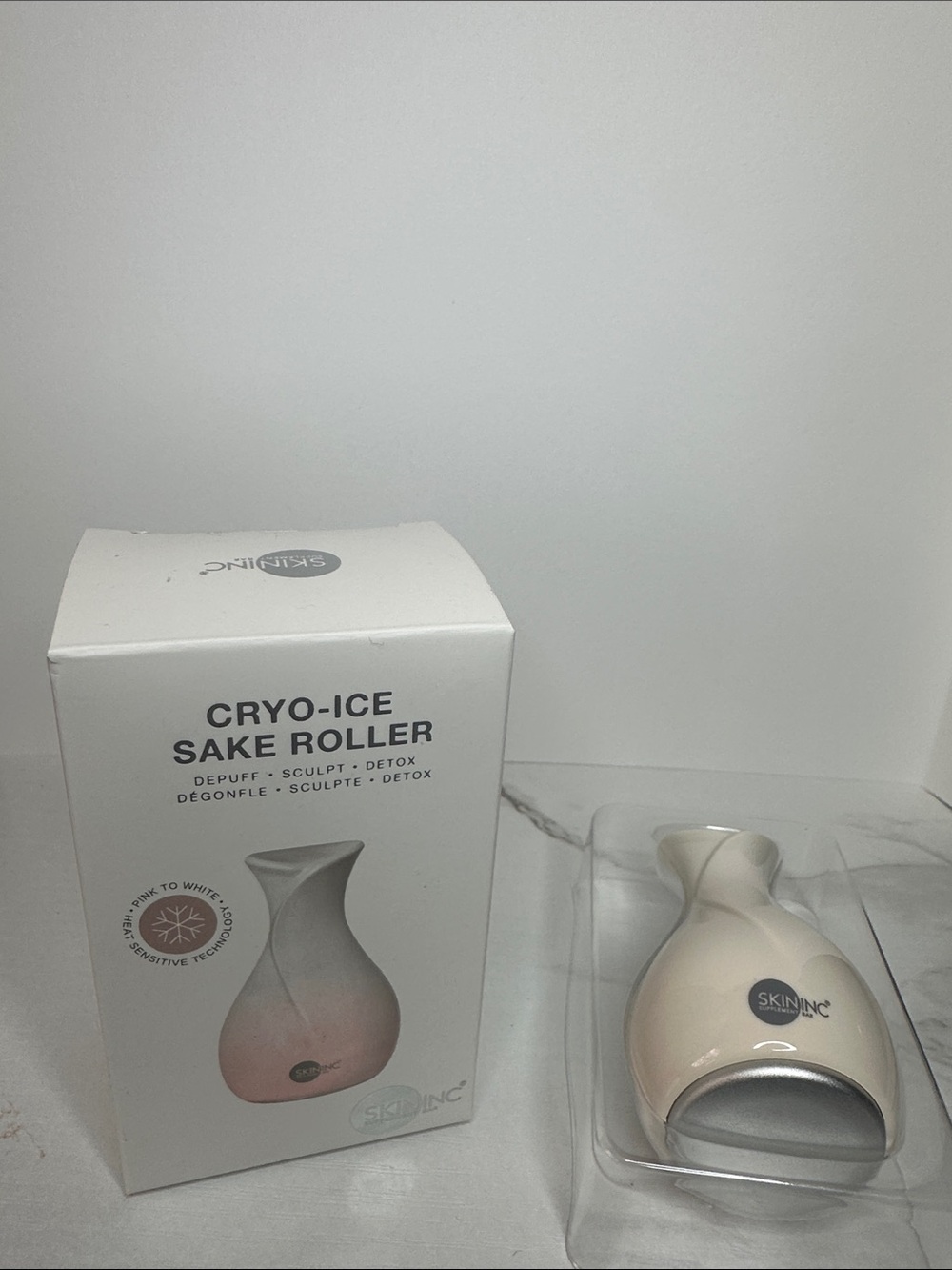 Skin Inc Cryo-Ice Sake Roller – Cream Facial Cooling Roller